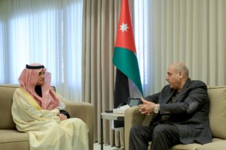 القاضي يستقبل السفير السعودي