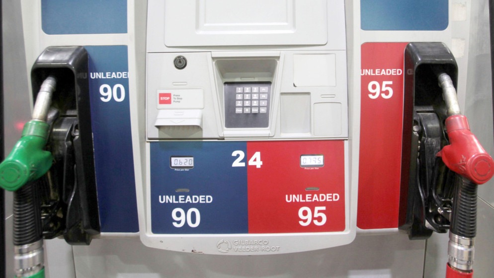 تراجع في مبيعات المشتقات النفطية وارتفاع الطلب على بنزين 95