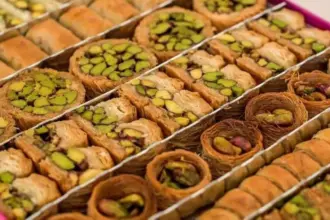 عاجل | هل سترتفع أسعار الحلويات في الأردن تزامنًا مع تقلبات الطحين؟ صناعة الأردن تجيب