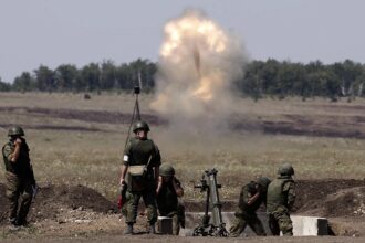 هجوم أوكراني يشتعل مستودع نفط في روسيا وارتفاع الخسائر الروسية