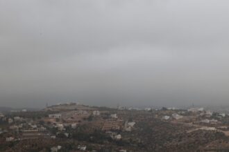 عاجل | تحذير هام جدًا من الأرصاد الجوية: عواصف رعدية وسيول متوقعة