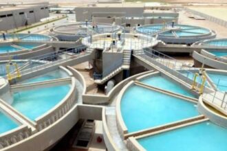 سوق تحلية المياه في الخليج 2026: استقرار أكثر من توسع