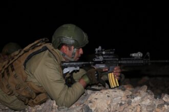 الجيش يحبط 5 محاولات تهريب مخدرات باستخدام بالونات إلكترونية