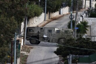 الاحتلال يقتحم بلدات شمال طولكرم ويعتقل عشرات الفلسطينيين