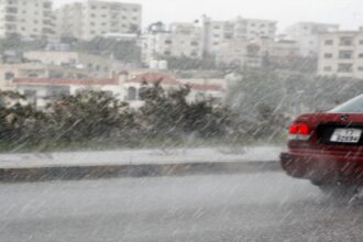 عاجل | الأرصاد تحذر: أمطار غزيرة وسيول وارتفاع الرياح في الأردن