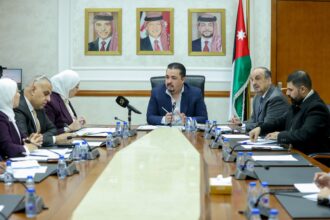 "العمل والتنمية النيابية" تناقش آليات عمل صندوق المعونة الوطنية وبرامجه