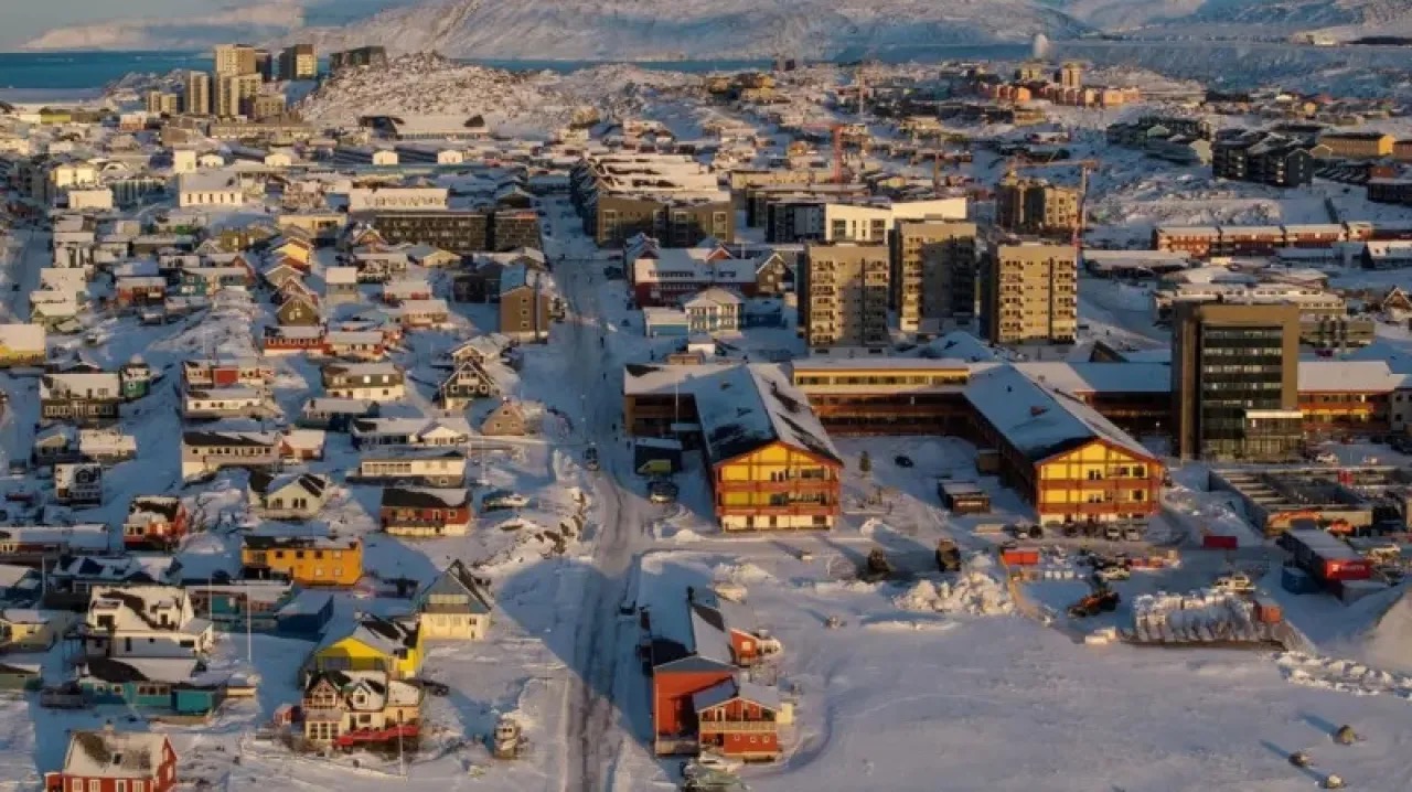 ترمب يهدد بفرض رسوم جمركية على الدول المعترضة على خطته لضم غرينلاند