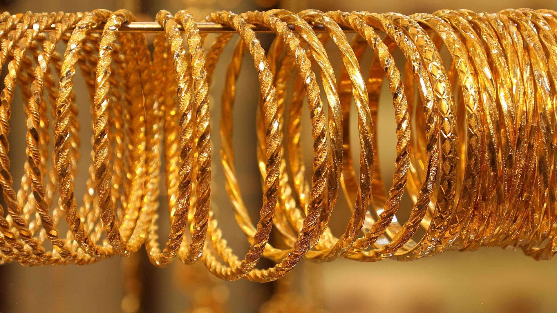 111.40 دينارا سعر غرام الذهب في التسعيرة الثالثة محليًا الخميس