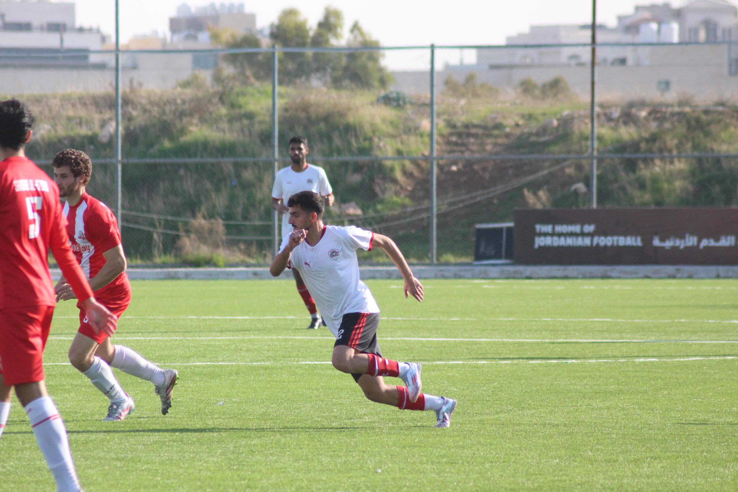 الجزيرة يتوج بلقب الدوري الرديف للمحترفين "صور وفيديو"