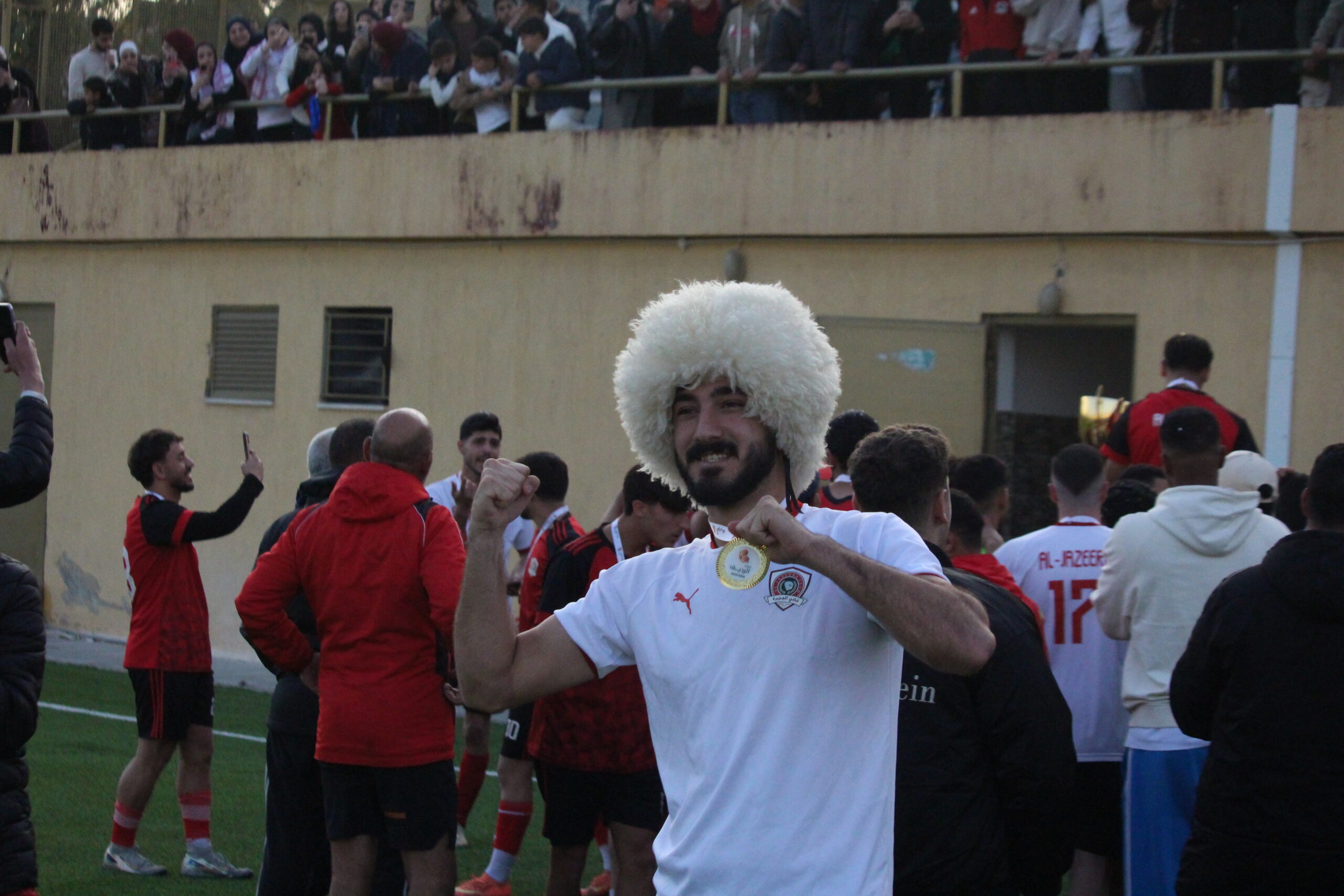 الجزيرة يتوج بلقب الدوري الرديف للمحترفين "صور وفيديو"