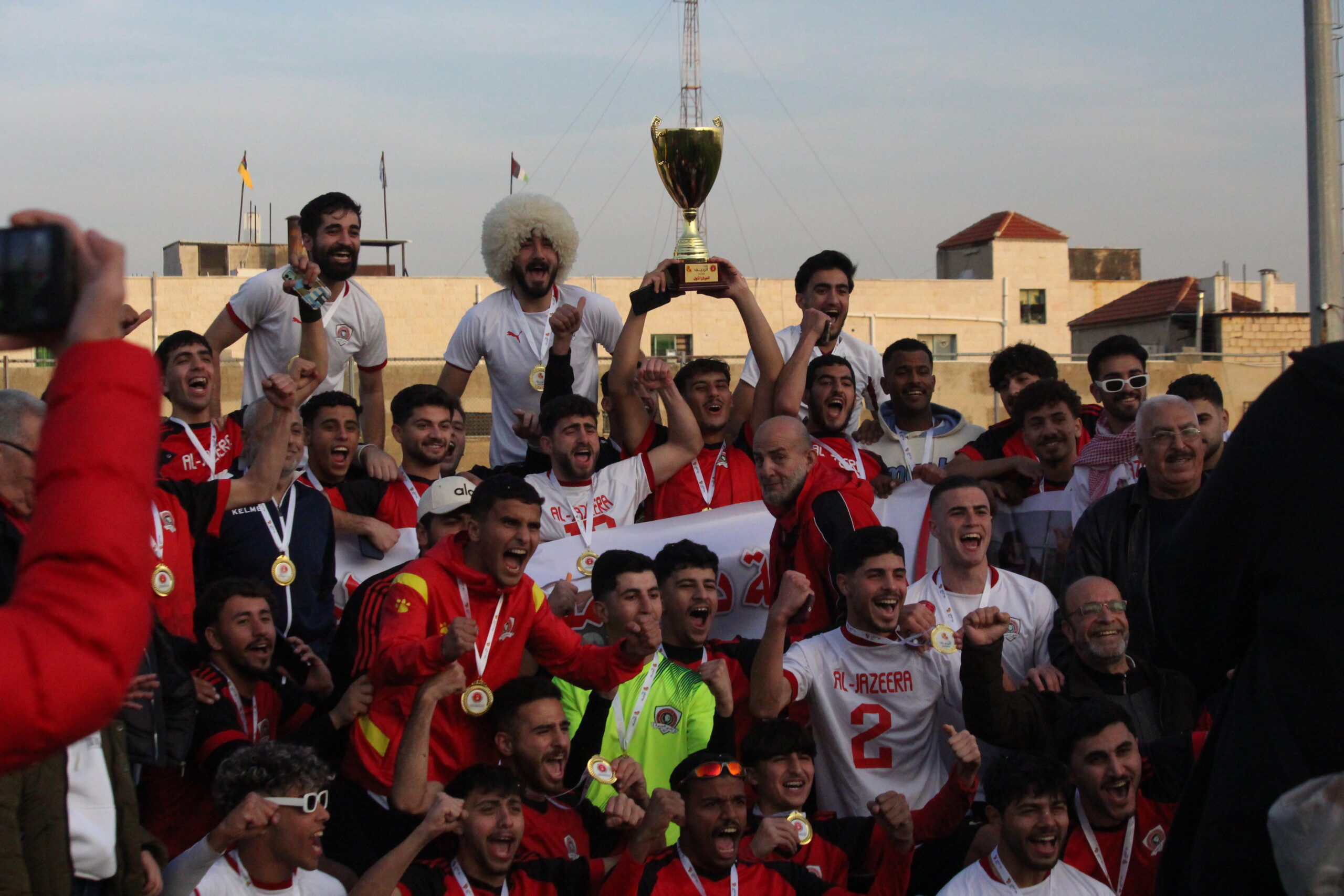 الجزيرة يتوج بلقب الدوري الرديف للمحترفين "صور وفيديو"