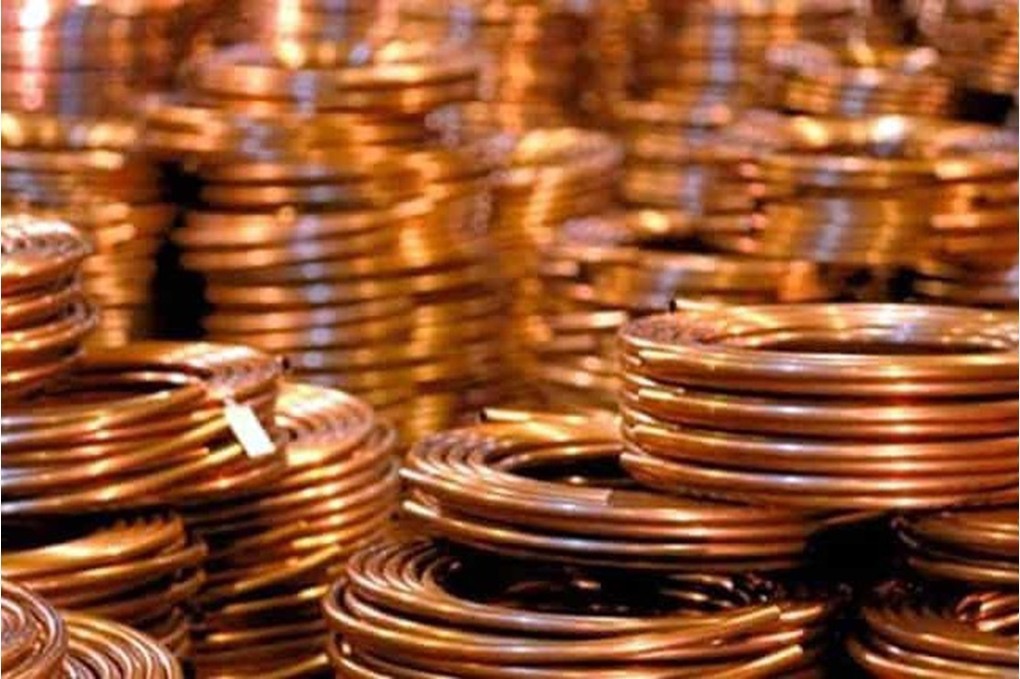 النحاس يفتتح 2026 على ارتفاع في لندن والألومنيوم يسجّل أعلى مستوى منذ 2022