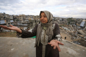 إصابة 4 فلسطينيين بجروح خطيرة بقصف إسرائيلي على بيت لاهيا شمال غزة