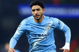 أستون فيلا ينضم إلى سباق ضم عمر مرموش في سوق الانتقالات الشتوية