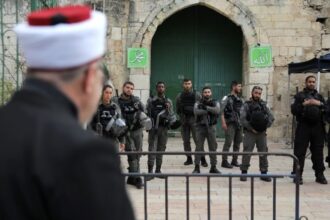 تصاعد اقتحامات المستوطنين للمسجد الأقصى والحرم الإبراهيمي: وزارة الأوقاف الفلسطينية تدق ناقوس الخطر