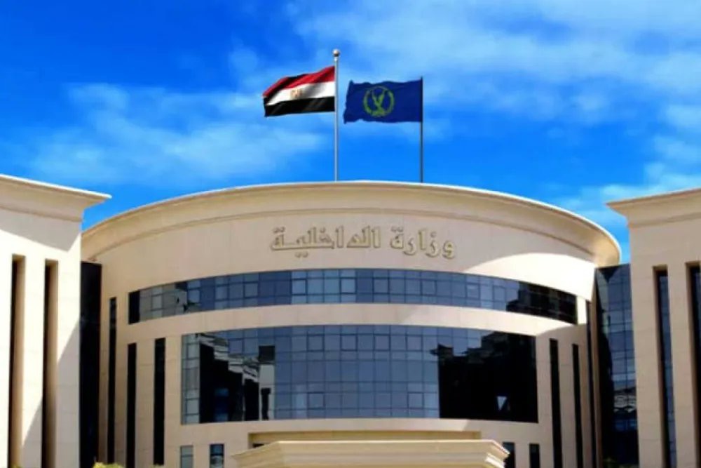 قرار بإبعاد مواطن أردني و63 مصريًا يحصلون على جنسية ثانية مع الاحتفاظ بالجنسية المصرية