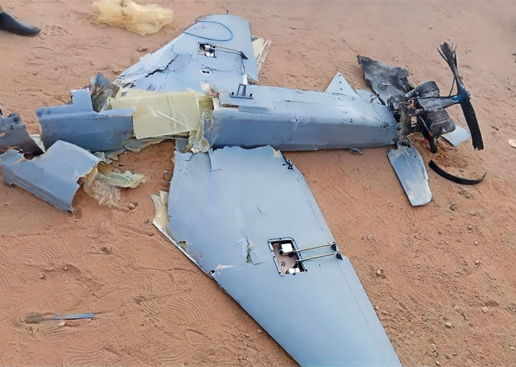 صورة حول : الجيش السوداني يسقط طائرات مسيرة لقوات الدعم السريع ويؤكد عدم وقوع خسائر الجيش السوداني يسقط طائرات مسيرة لقوات الدعم السريع ويؤكد عدم وقوع خسائر