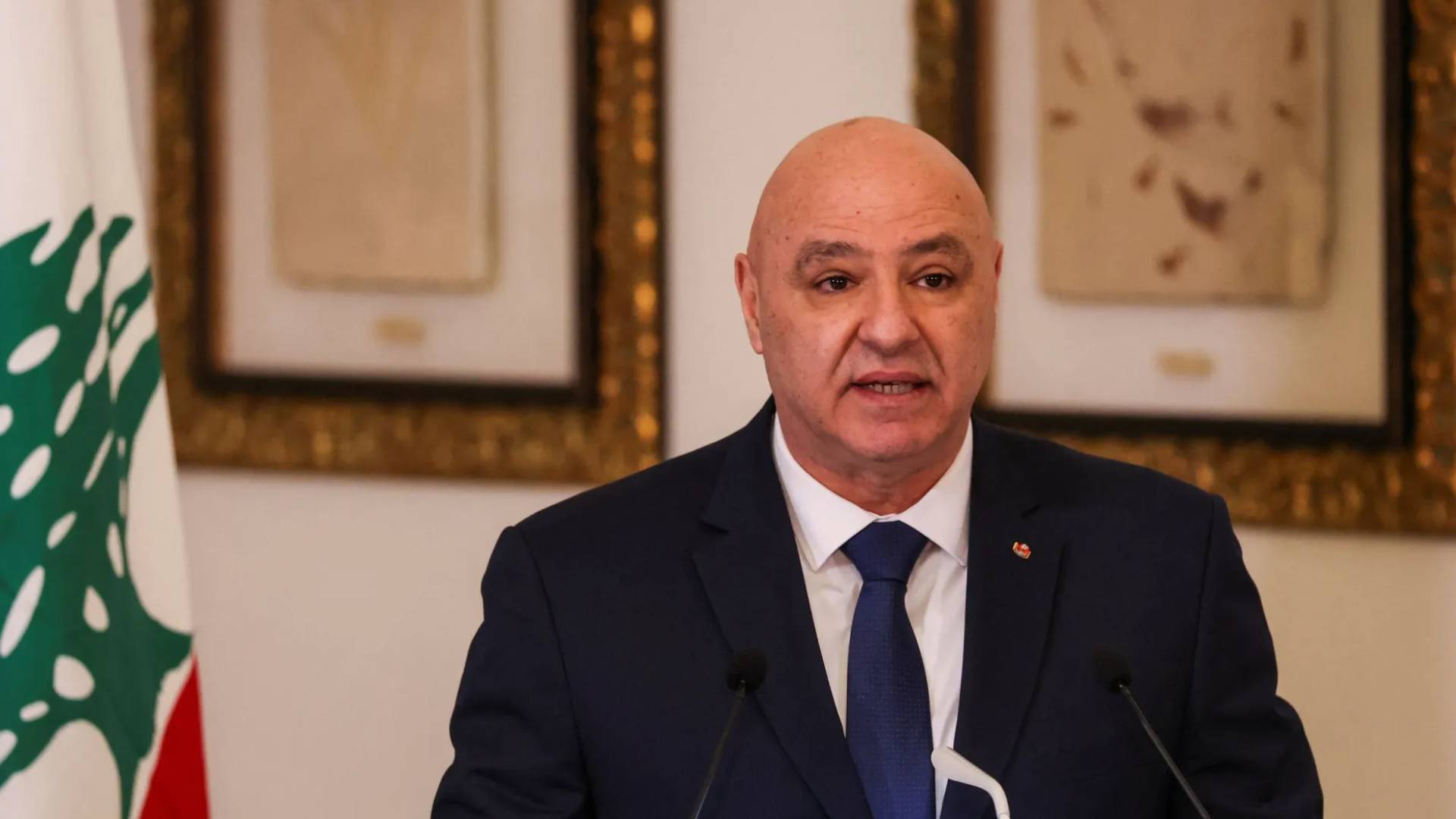 صورة حول : عون يدين التصعيد الإسرائيلي ويدعو المجتمع الدولي للتدخل عون يدين التصعيد الإسرائيلي ويدعو المجتمع الدولي للتدخل