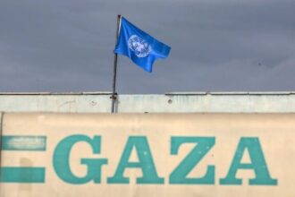 الأونروا تنهي عقود 600 موظف خارج غزة بعد الإجازة الاستثنائية