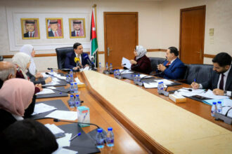 أبو هنية: مشروع قانون الغاز يشجع الاستثمار ويعزز مكانة الأردن الإقليمية في الطاقة