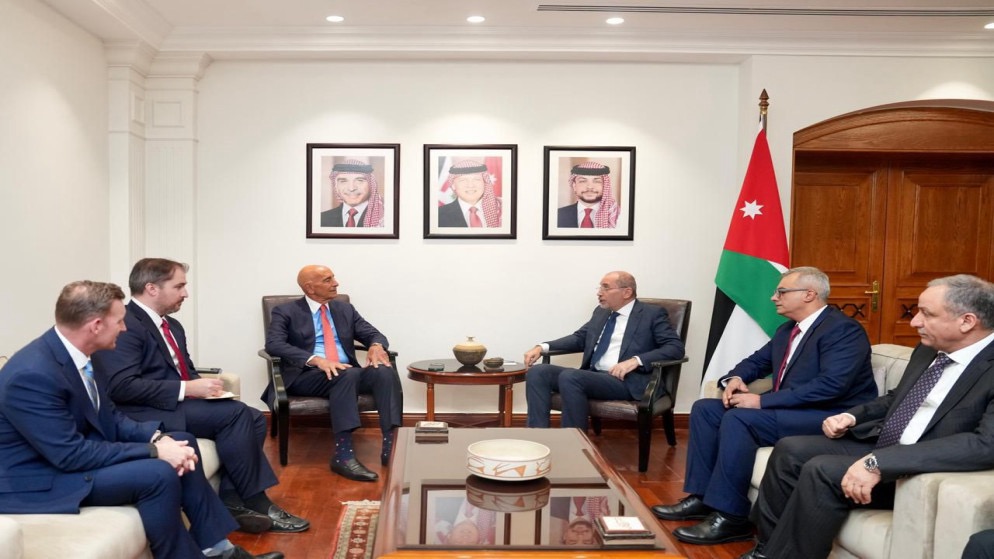 صورة حول : الصفدي وبراك يؤكدان استمرار العمل على خريطة الطريق لإنهاء أزمة السويداء واستقرار جنوب سوريا الصفدي وبراك يؤكدان استمرار العمل على خريطة الطريق لإنهاء أزمة السويداء واستقرار جنوب سوريا