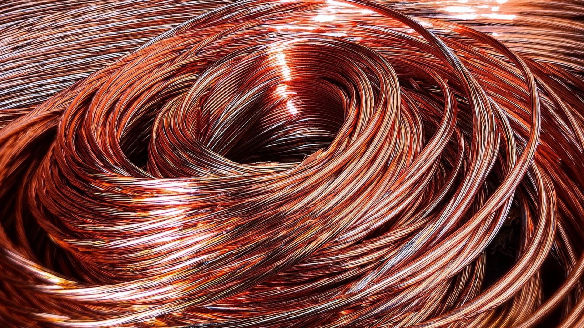 صورة حول : قفزة تاريخية للنحاس قرب حاجز الـ6 دولارات مع ارتفاع الطلب العالمي قفزة تاريخية للنحاس قرب حاجز الـ6 دولارات مع ارتفاع الطلب العالمي