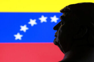 فنزويلا تبدأ محادثات دبلوماسية مع الولايات المتحدة بعد اعتقال مادورو وإطلاق سجناء سياسيين