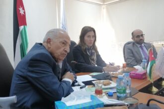 مجمع اللغة العربية والمركز الوطني لحقوق الإنسان يبحثان تعزيز حماية اللغة العربية وتفعيل قانونها