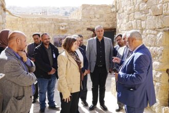 الأميرة دانا فراس تزور مركز شقيلة للحرف التقليدية في البترا