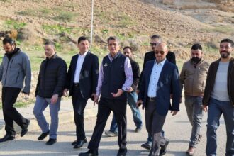 وزير الشباب يتفقد منشآت شبابية ورياضية في الأغوار ويطلق خطة تطوير شاملة