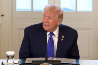 ترامب يعلن نفسه حاكماً مؤقتاً لفنزويلا وسط جدل سياسي واسع