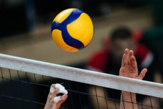 شباب الحسين يتصدر ذهاب دوري الكرة الطائرة بعد ختام الجولة السابعة