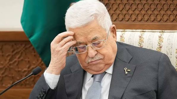 عباس يُجري فحوصات طبية روتينية في رام الله