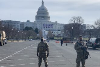 الكونغرس يستعد لفرض 'الولاء الحصري': نهاية محتملة للجنسية المزدوجة في الولايات المتحدة"