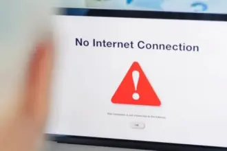 إيران تدخل يومها الرابع من حجب الإنترنت وسط اتساع رقعة الاحتجاجات