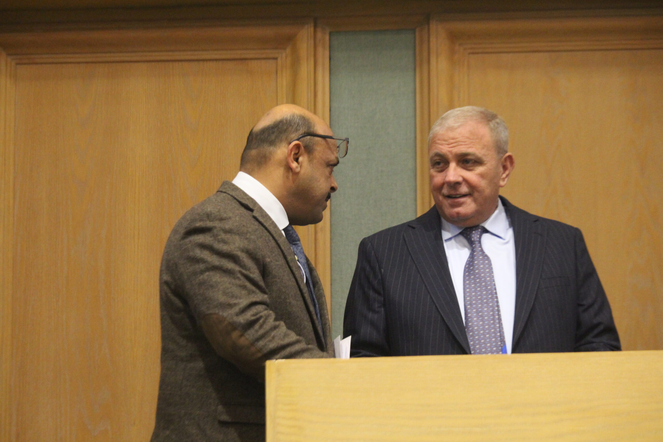 النواب يستكملون مناقشة قانون الكاتب العدل "صور"