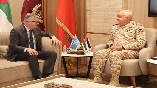 الحنيطي يستقبل وكيل الأمين العام للأمم المتحدة لشؤون عمليات حفظ السلام