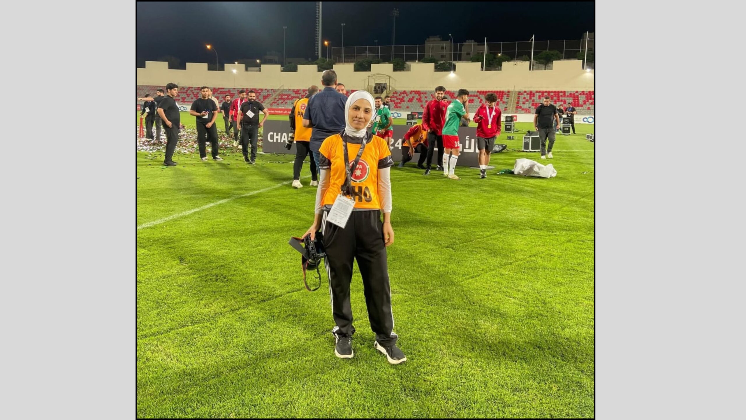 من مدرجات الملاعب إلى منصات الإنجاز الدولي.. المصوّرة الأردنية هند المصري تتألق لعام 2025