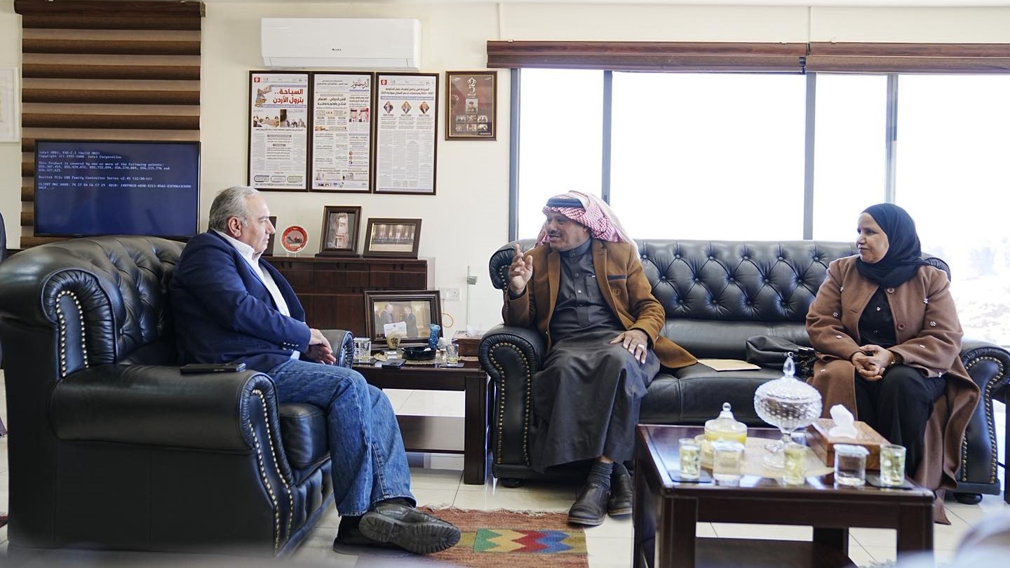 سلطة إقليم البترا تبحث تعزيز الشراكة مع الجمعيات المحلية لدعم السياحة المستدامة