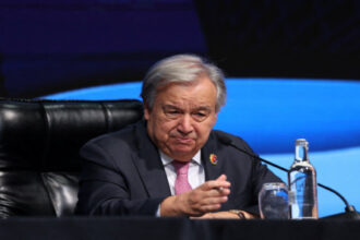 الأمم المتحدة تدين استخدام العنف ضد المحتجين في إيران