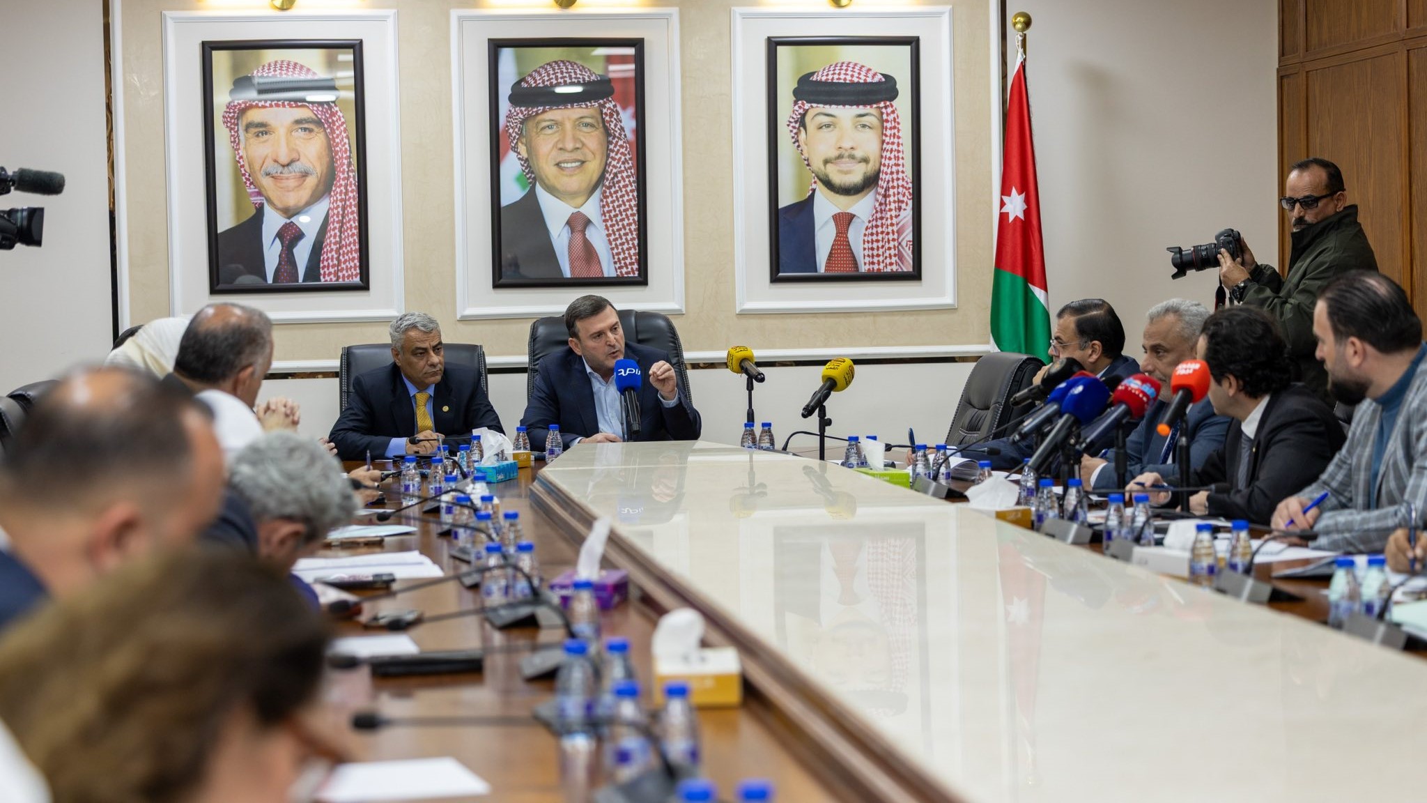 السياحة النيابية تبحث واقع القطاع وخطط الترويج لكأس العالم 2026