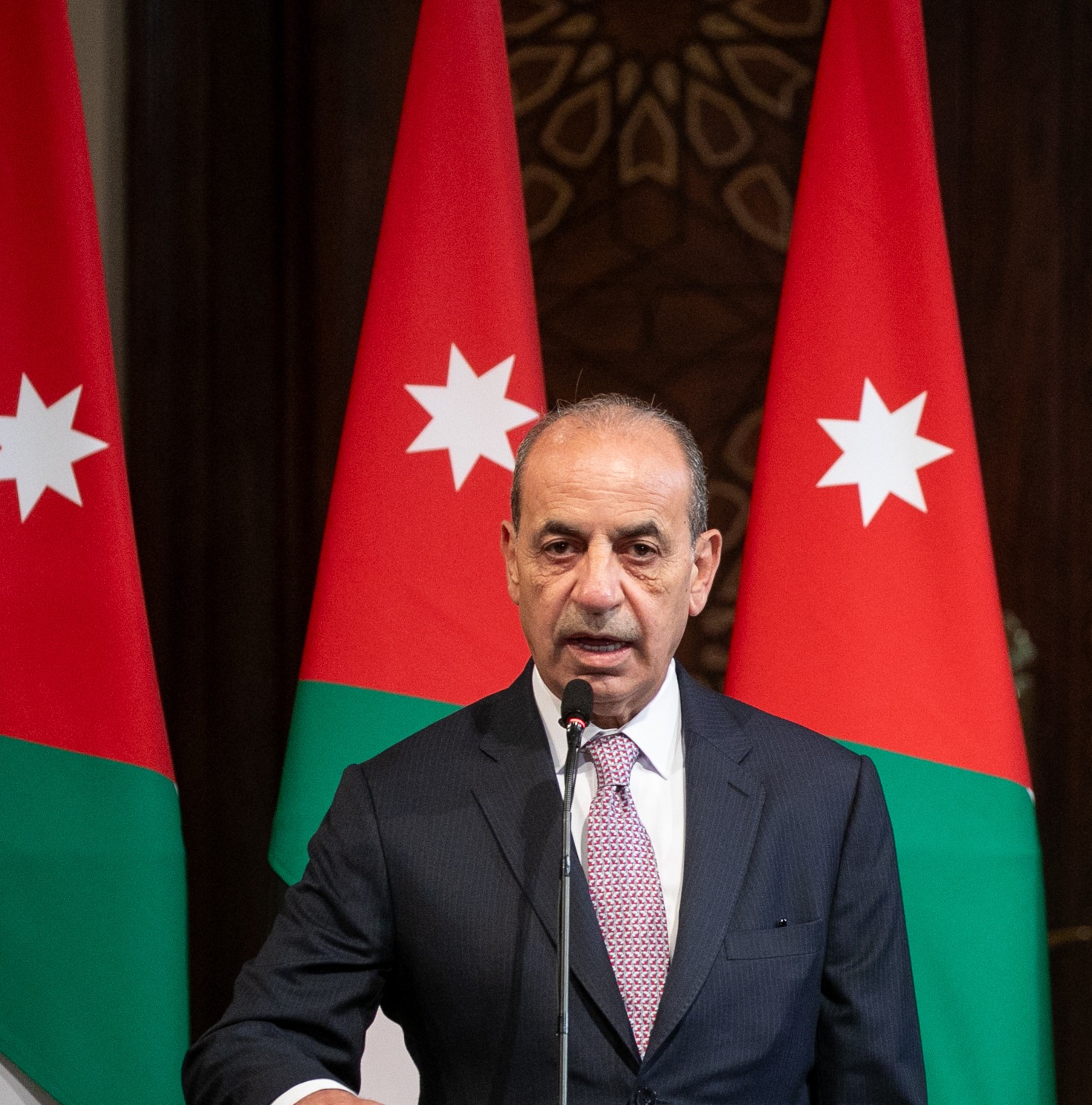 وزير الإدارة المحلية: رصد 50 بؤرة ساخنة مهددة بالسيول