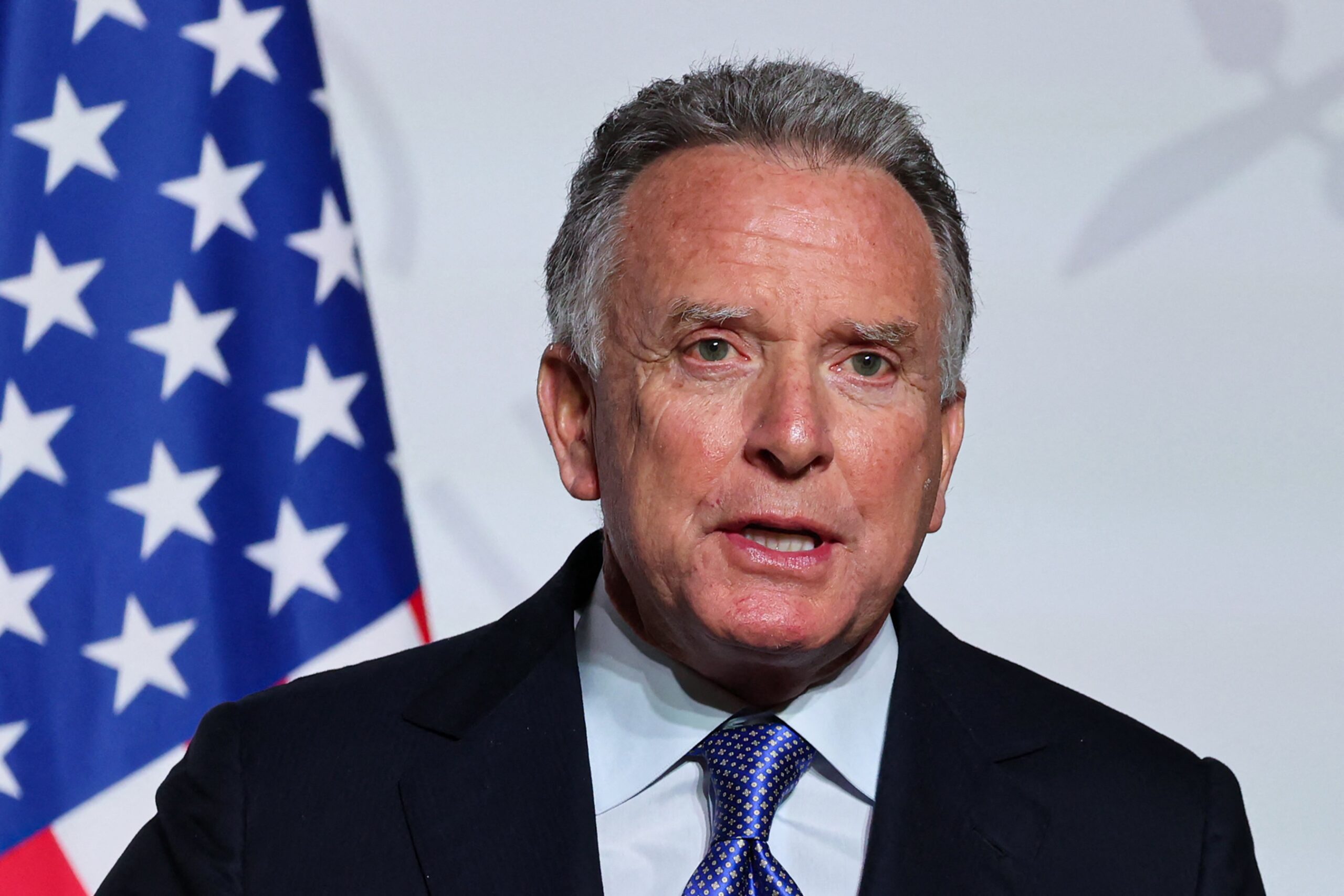 صورة حول : ويتكوف: الحوار مع حماس ضرورة… وفتح معبر رفح أولوية إنسانية لا تحتمل التأجيل ويتكوف: الحوار مع حماس ضرورة… وفتح معبر رفح أولوية إنسانية لا تحتمل التأجيل