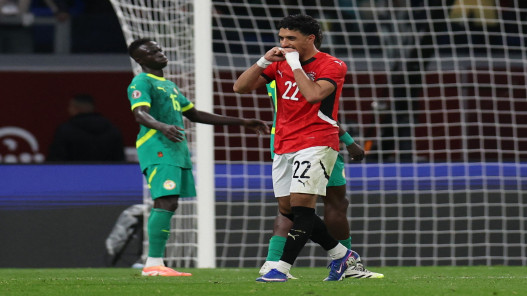 صورة حول : هدف متأخر لماني يقود السنغال إلى نهائي أمم أفريقيا على حساب مصر هدف متأخر لماني يقود السنغال إلى نهائي أمم أفريقيا على حساب مصر