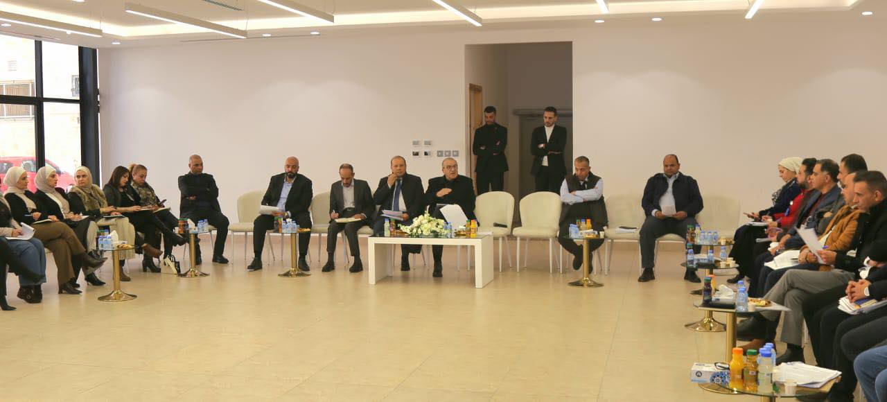 صورة حول : وزير الأشغال يوجّه بطرح عطاءات عاجلة لمعالجة أضرار المنخفضات الجوية خلال 10 أيام وزير الأشغال يوجّه بطرح عطاءات عاجلة لمعالجة أضرار المنخفضات الجوية خلال 10 أيام