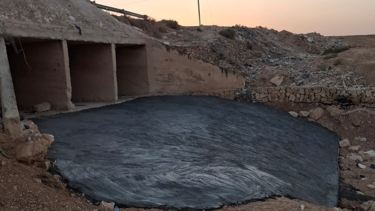 صورة حول : بلدية الرمثا تتدارك انهيار طريق رئيسي قرب سد البويضة بلدية الرمثا تتدارك انهيار طريق رئيسي قرب سد البويضة