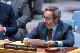 مسؤول أممي: أكثر من 60 مليون طن من الأنقاض في غزة