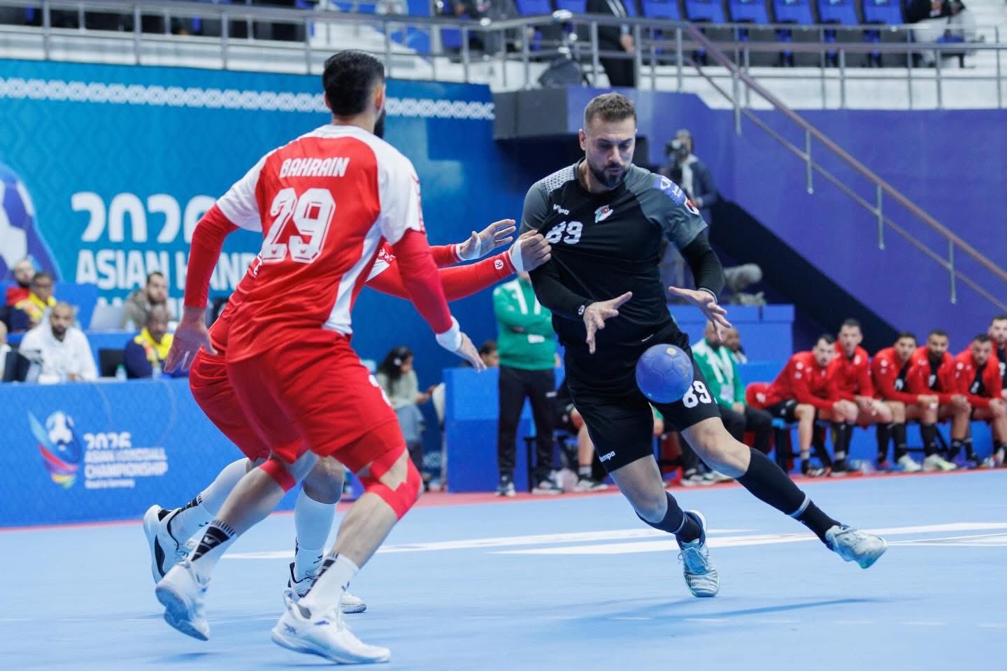 المنتخب الأردني لكرة اليد يخسر أمام البحرين في افتتاح البطولة الآسيوية