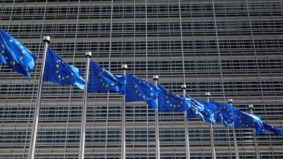 القادة الأوروبيون يعقدون قمة استثنائية لمناقشة تهديدات ترامب بشأن غرينلاند والتعريفات الجمركية