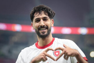 يزن النعيمات يرسل رسالة طمأنينة للجماهير بعد شهر على الجراحة